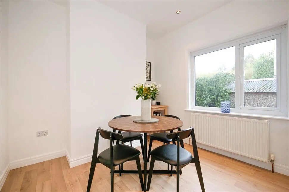 Strathallan Drive, Baildon, West Yorkshire, BD17, photo 11