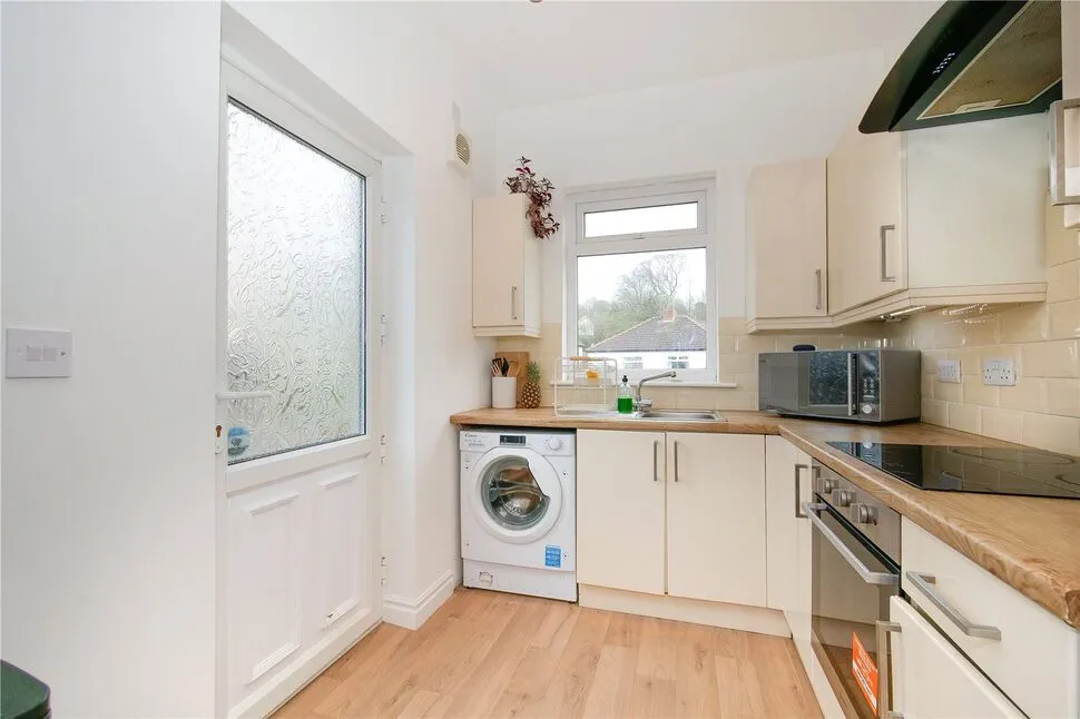 Strathallan Drive, Baildon, West Yorkshire, BD17, photo 10