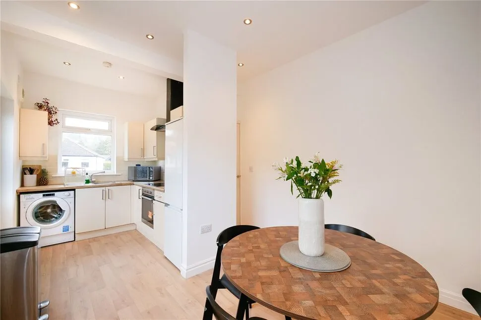 Strathallan Drive, Baildon, West Yorkshire, BD17, photo 4
