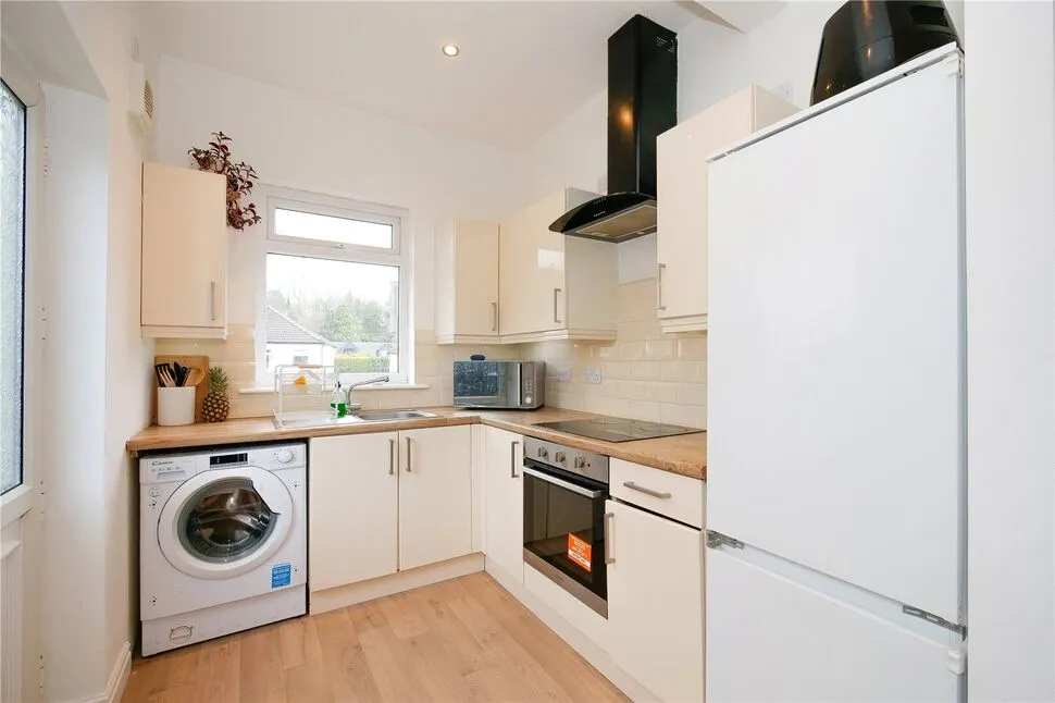 Strathallan Drive, Baildon, West Yorkshire, BD17, photo 9