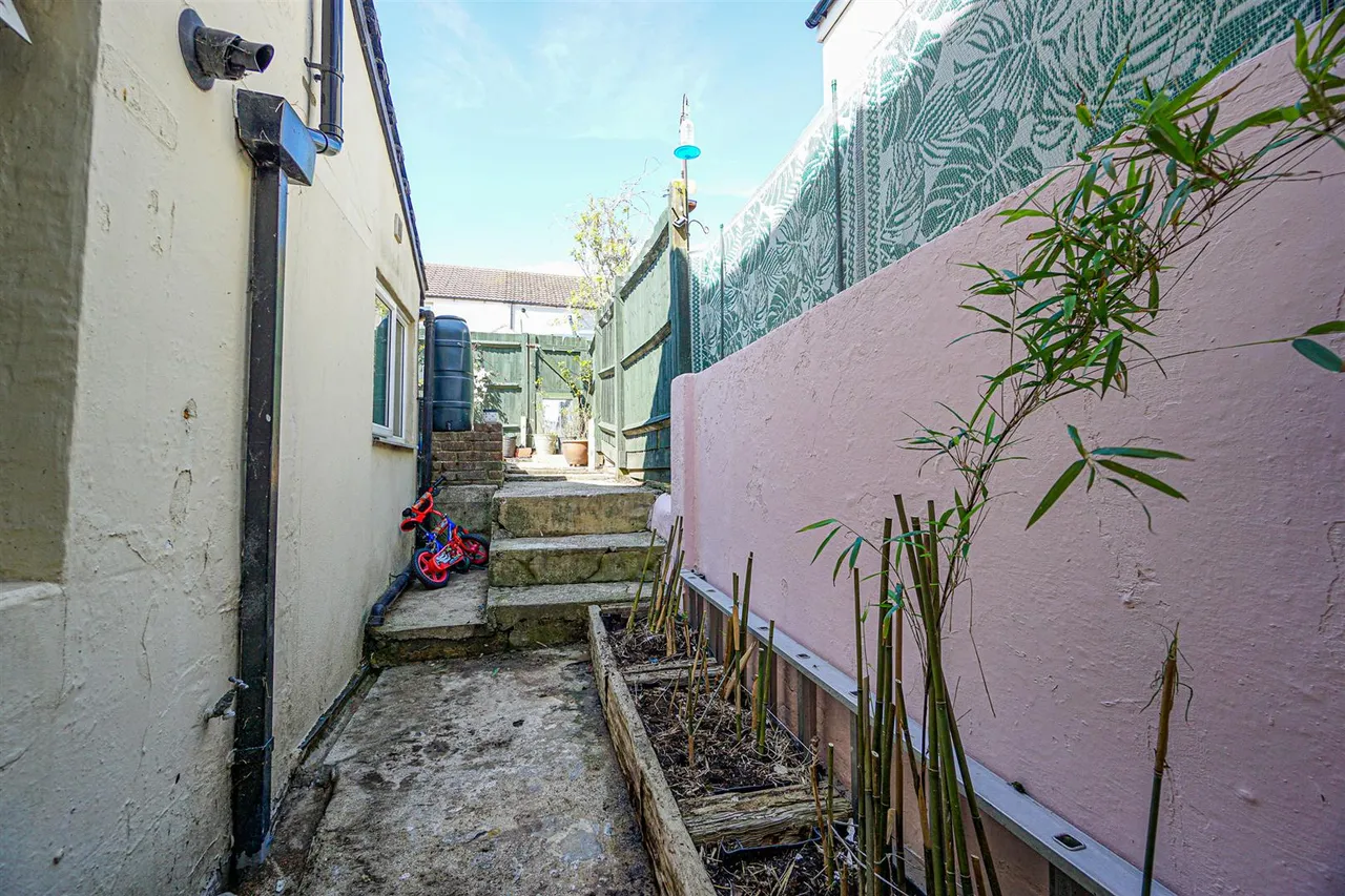 Grove Road, Hastings, photo 11