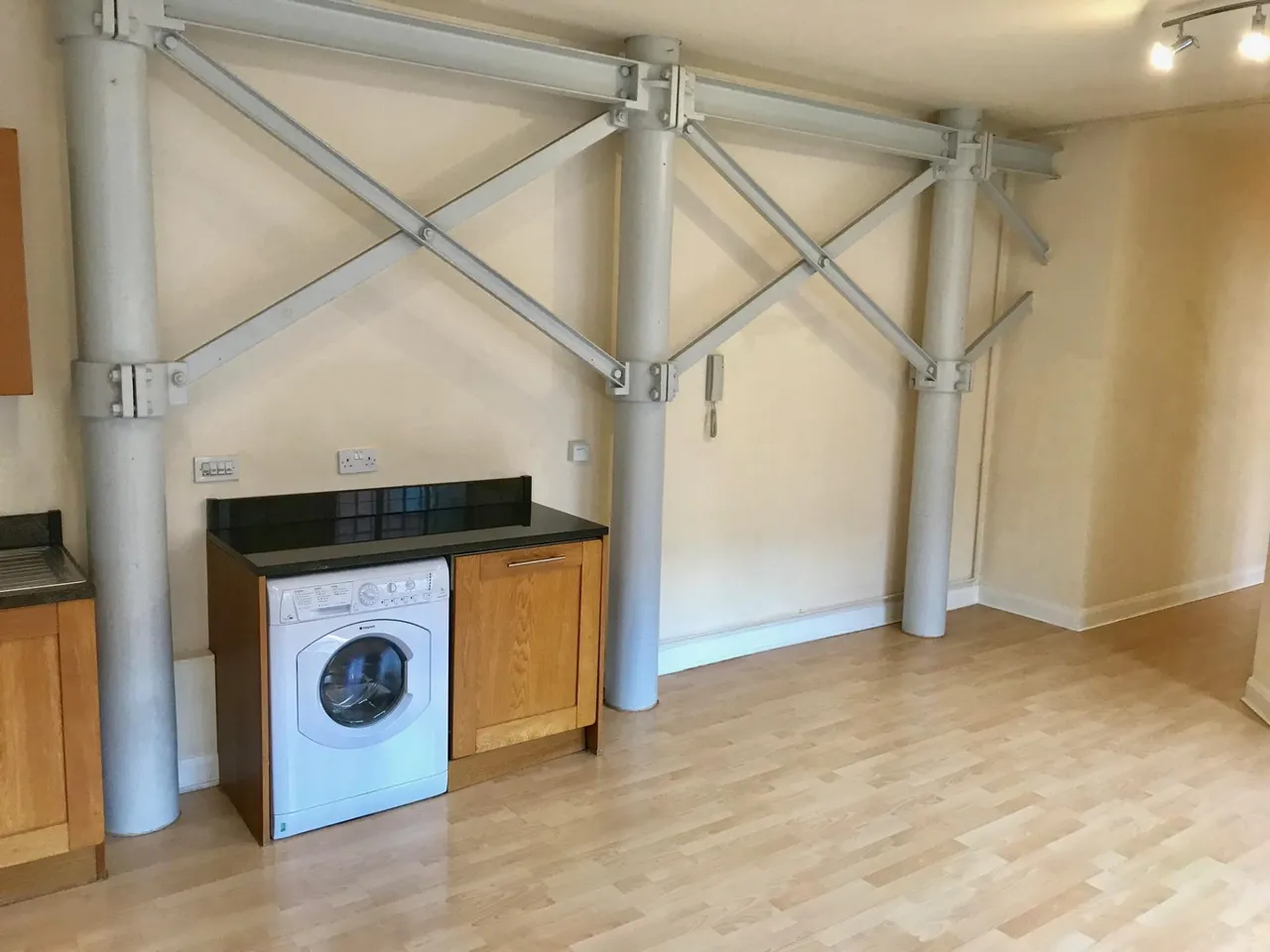 Brookbridge Court, Derby, DE1, photo 2
