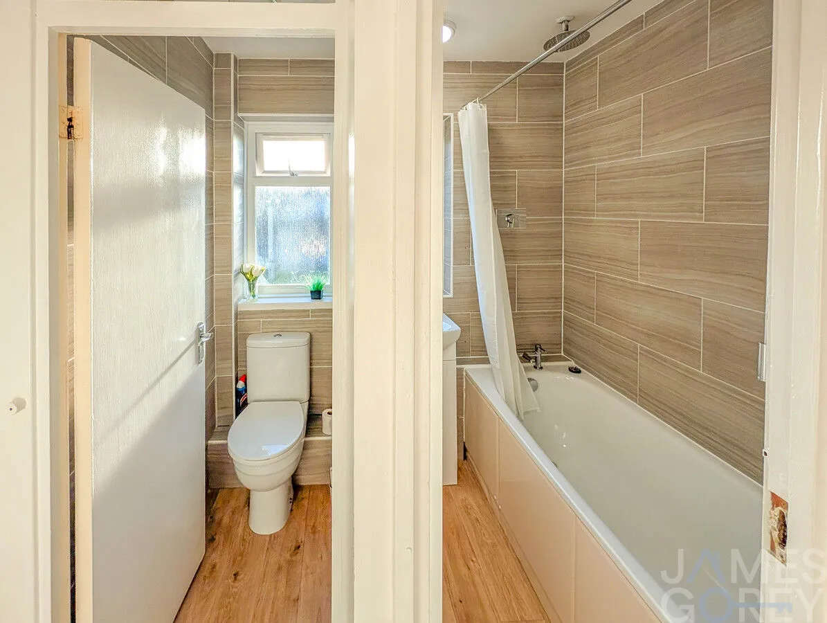 Ampleforth Road, Abbey Wood, SE2, photo 8