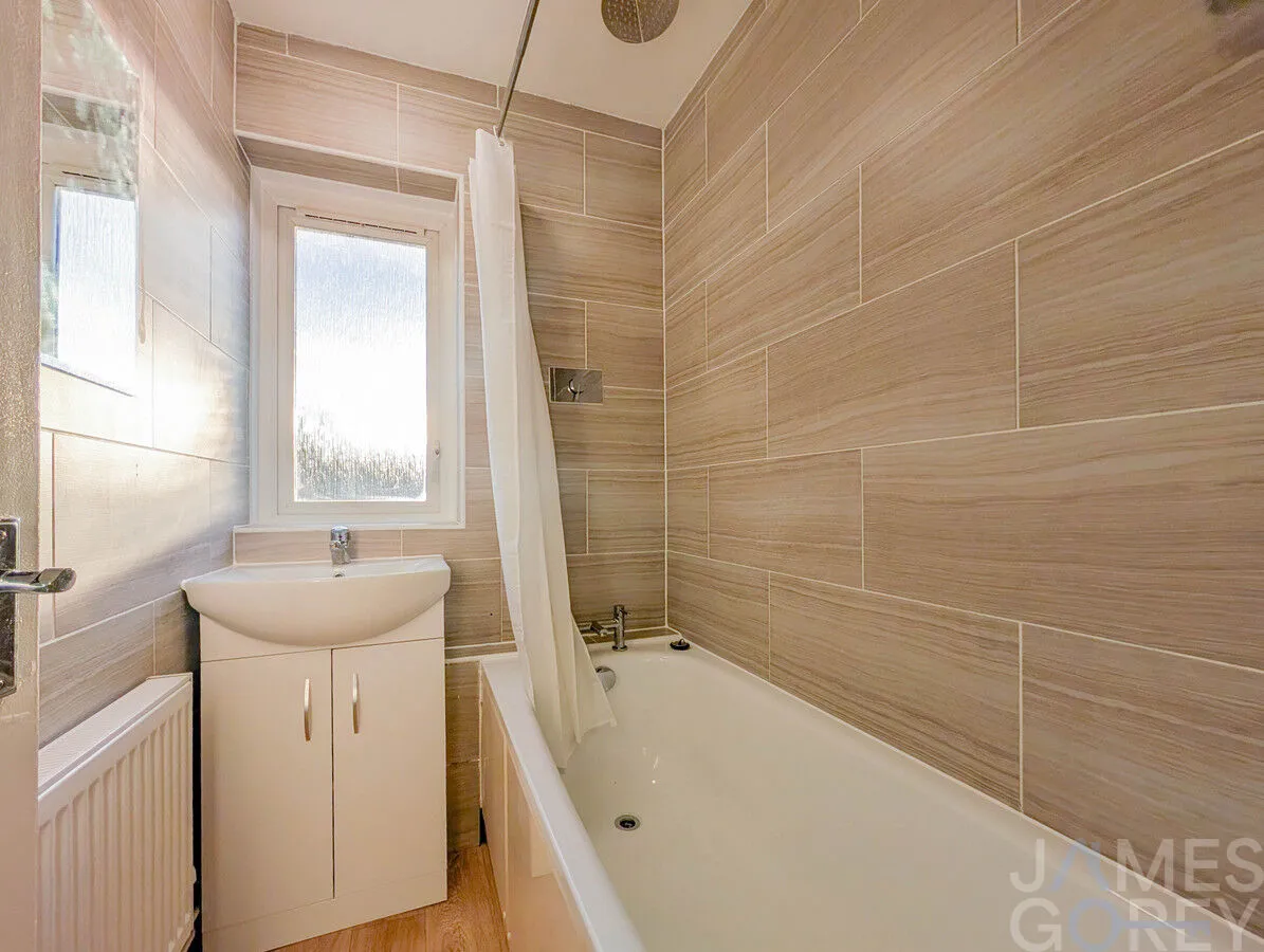 Ampleforth Road, Abbey Wood, SE2, photo 6