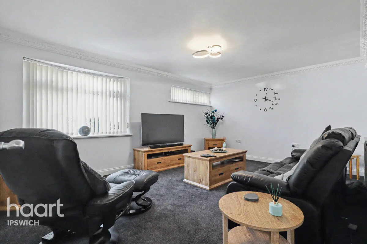 Sawston Close, Ipswich, IP2, photo 2