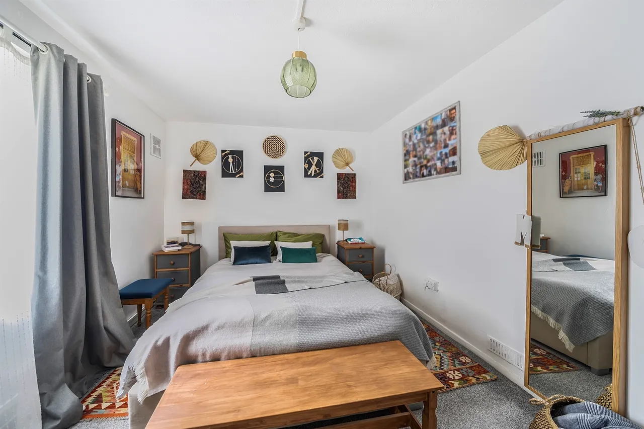 Abbots Avenue West, St. Albans, photo 6