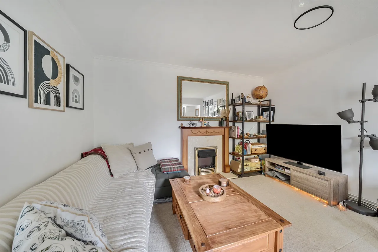 Abbots Avenue West, St. Albans, photo 4