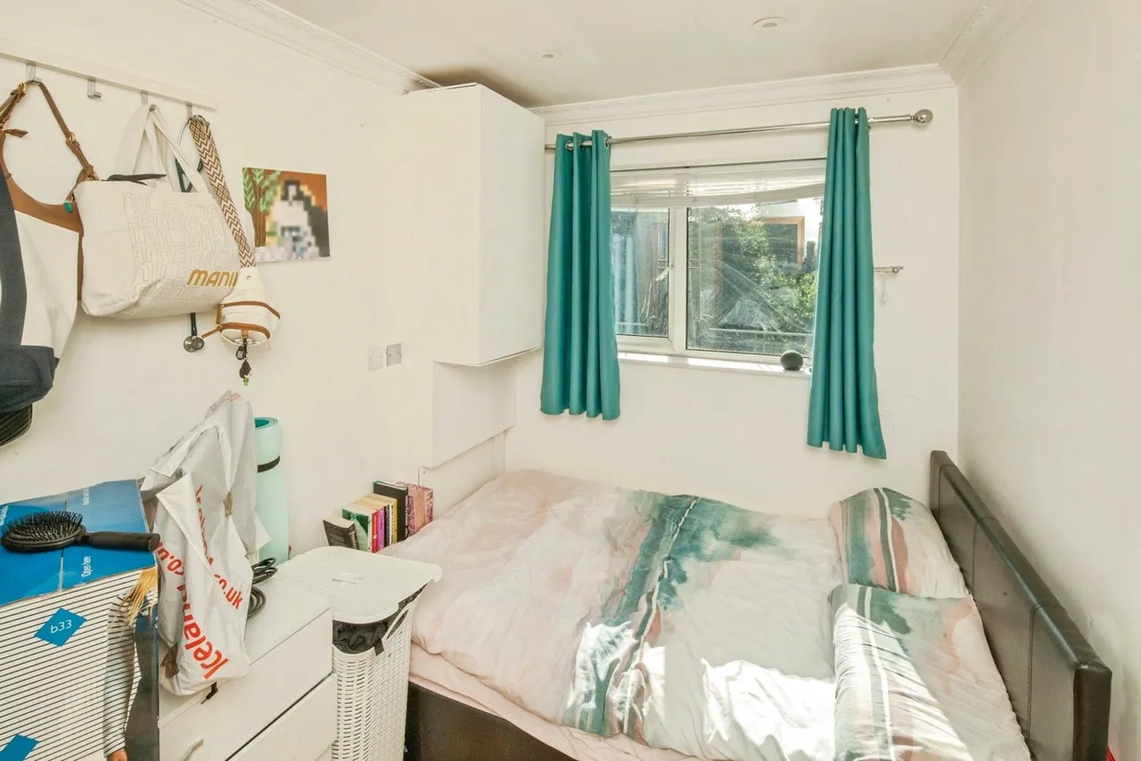 Batten Street, London, SW11, photo 13