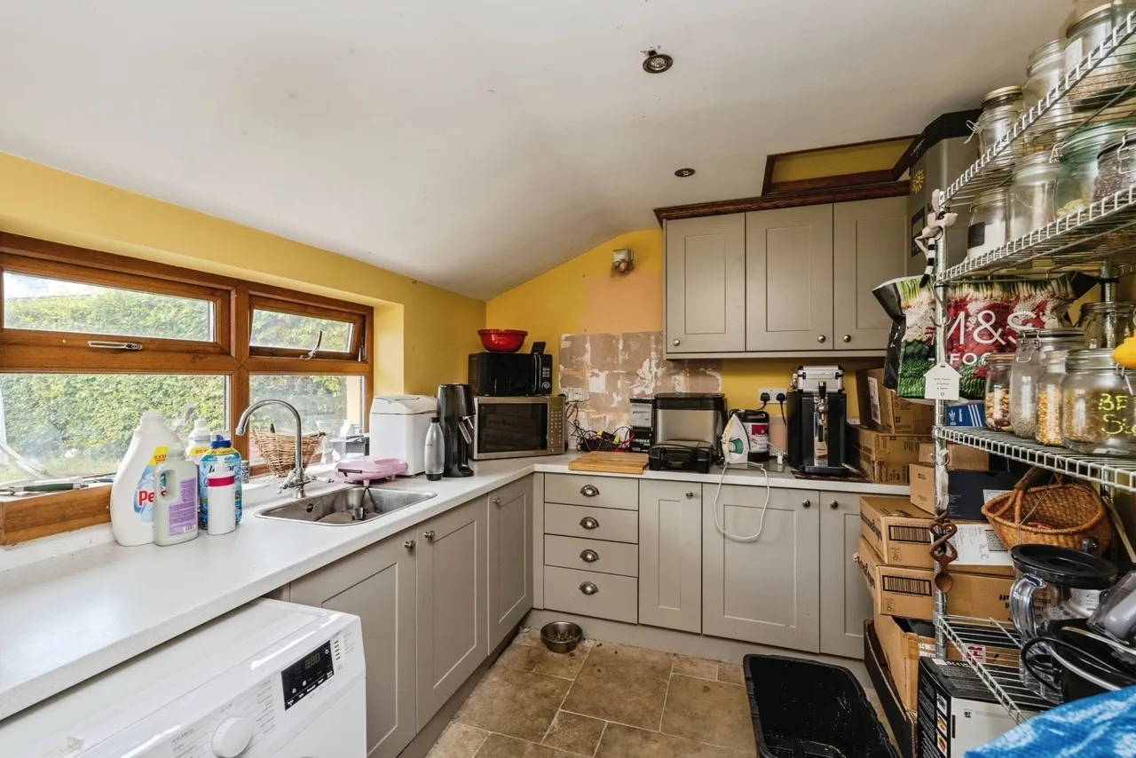 Maesybont, Llanelli, SA14, photo 16