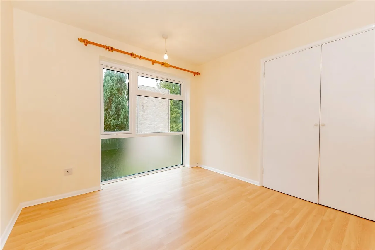 Upper Gordon Road, Camberley, photo 7