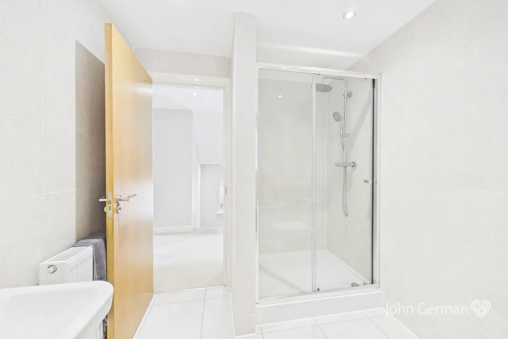 Hazel Close, Burton-on-Trent, photo 21