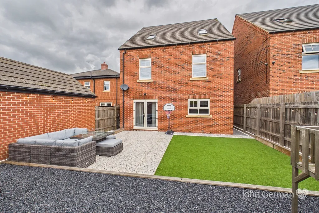 Hazel Close, Burton-on-Trent, photo 31