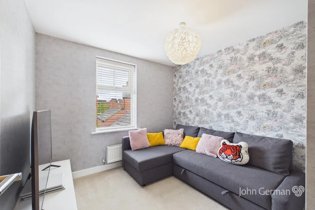 Hazel Close, Burton-on-Trent, photo 19
