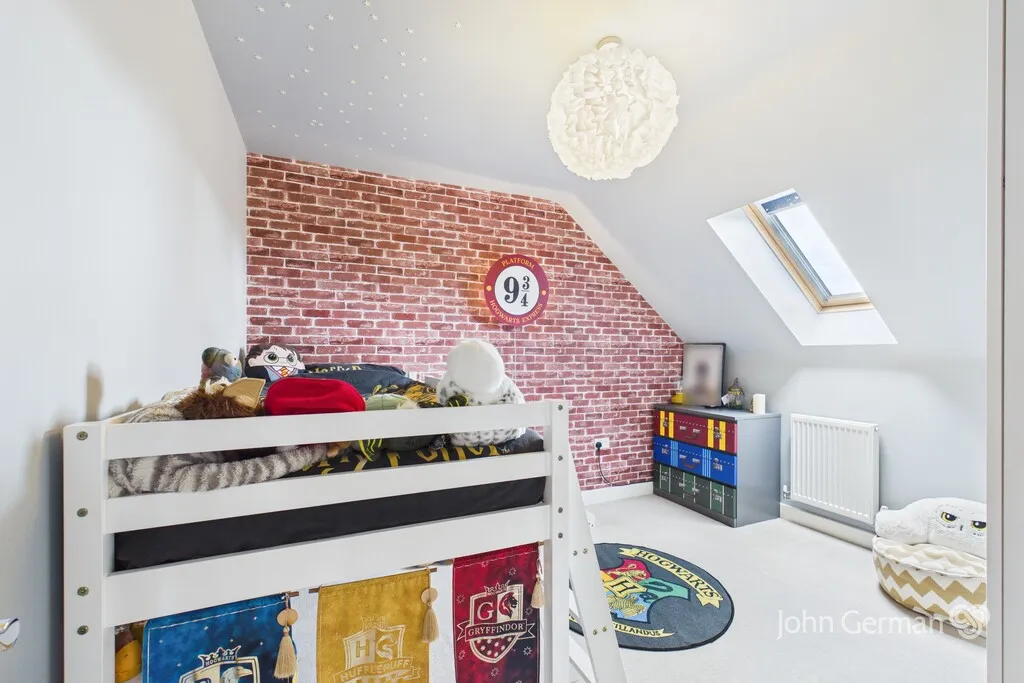 Hazel Close, Burton-on-Trent, photo 28