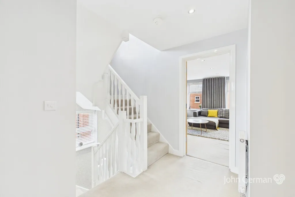 Hazel Close, Burton-on-Trent, photo 22