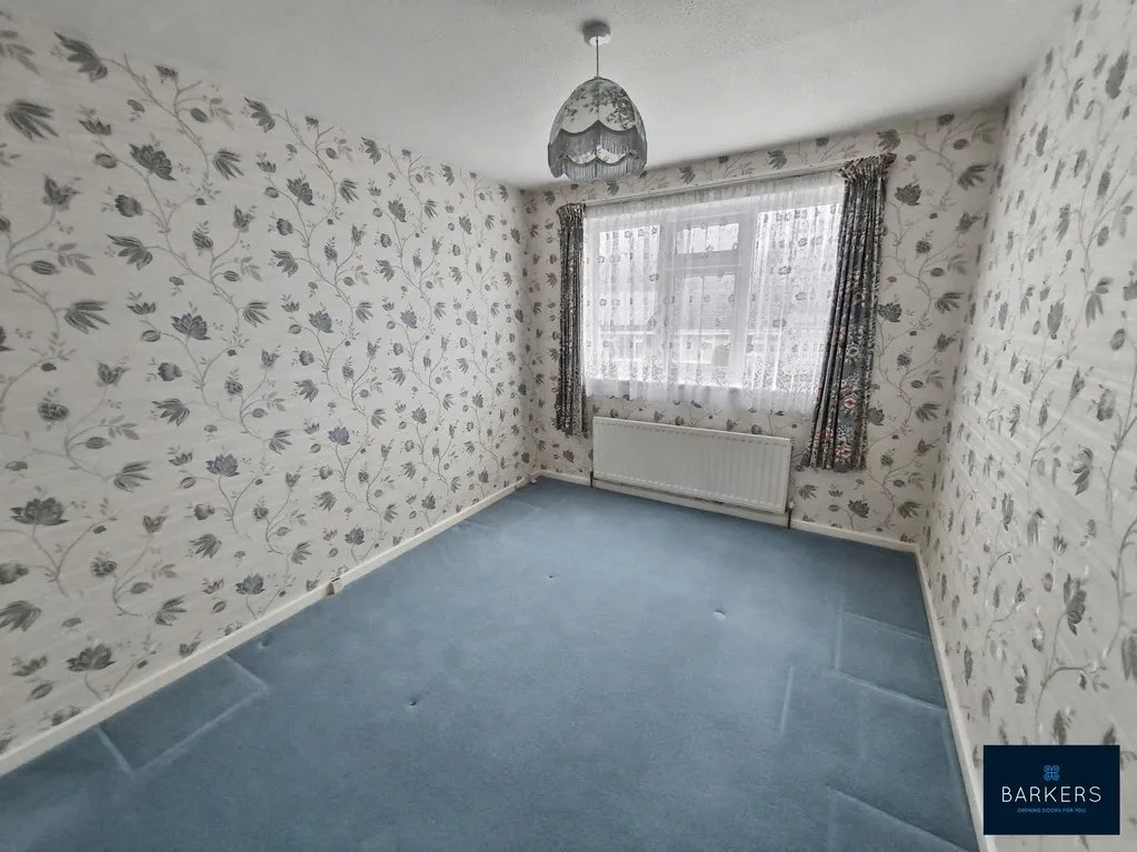 Thorndene Way, Bradford 4 BD4 0SW, photo 8