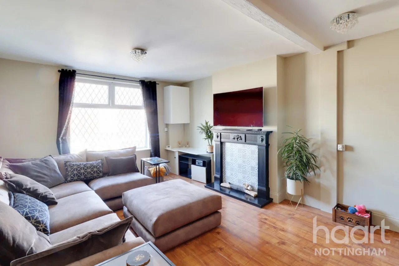 Station Road, Carlton, NG4, photo 2