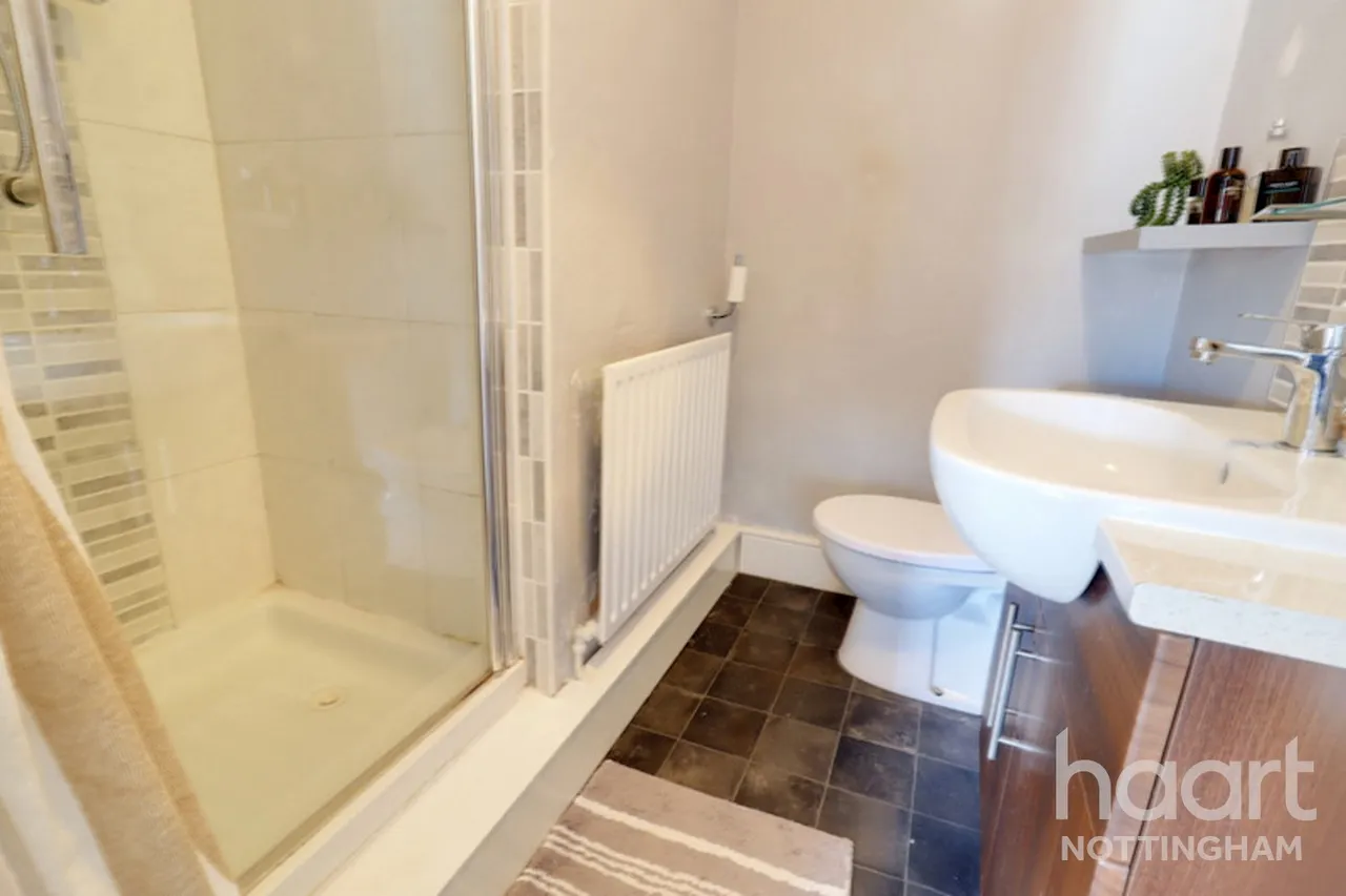 Station Road, Carlton, NG4, photo 13