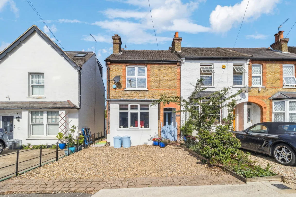 2 bed house for sale, High Street, Northwood, HA6