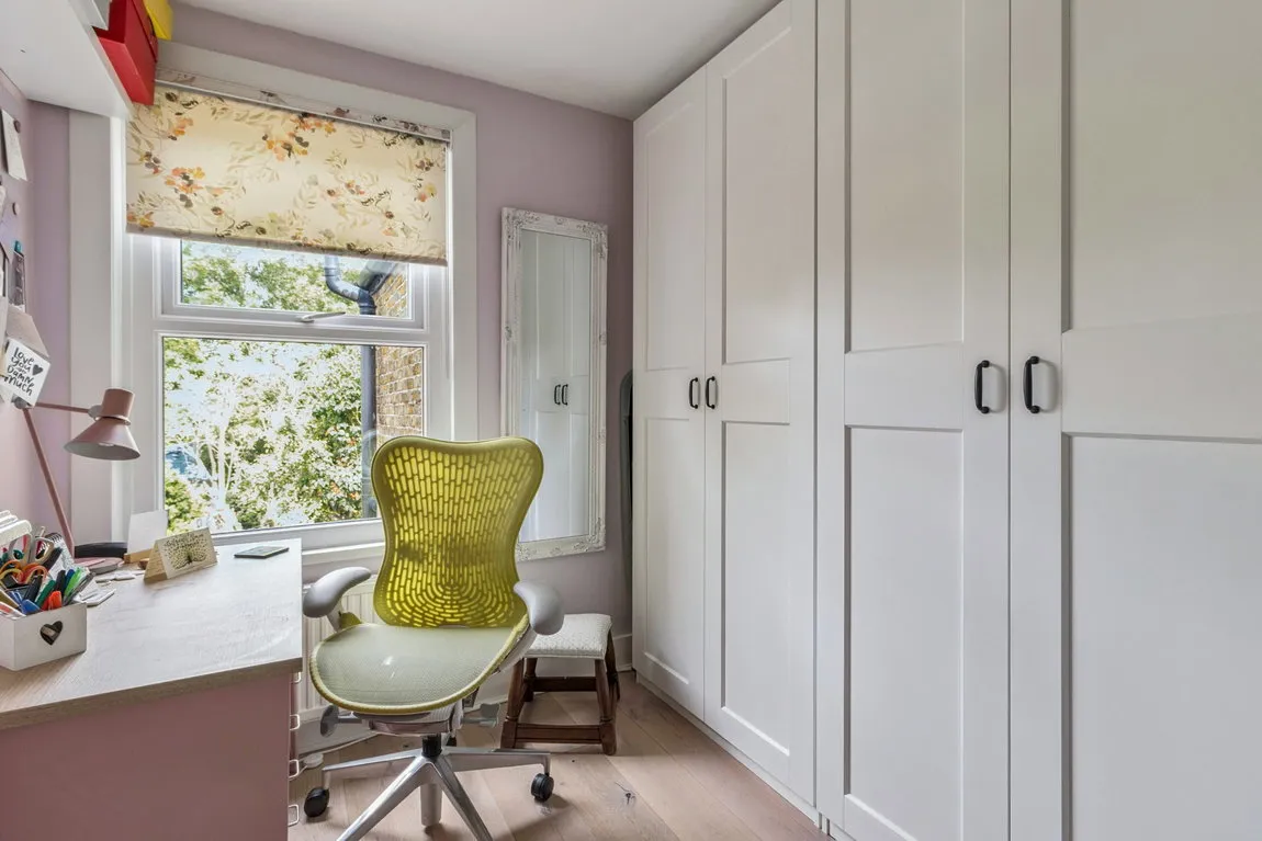 High Street, Northwood, HA6, photo 10