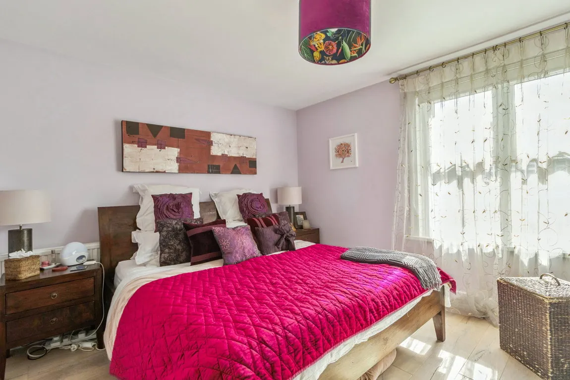 High Street, Northwood, HA6, photo 19