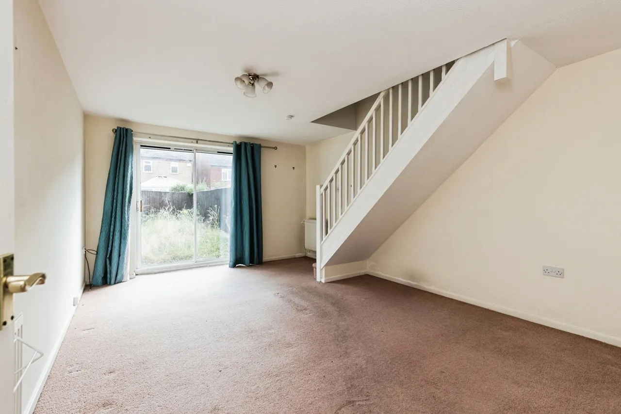 Vensfield Road, Quedgeley, Gloucester, Gloucestershire, GL2, photo 5