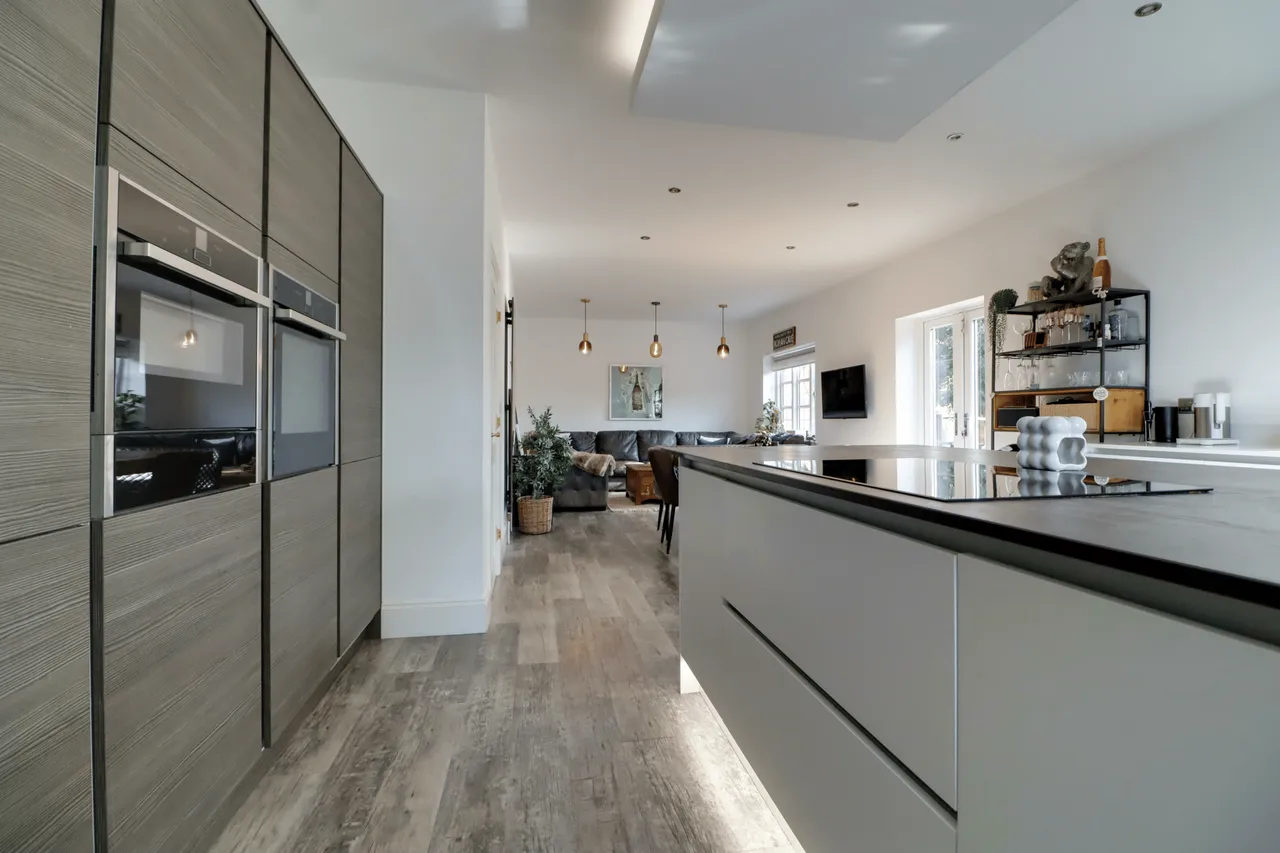 Russet Lane, Wrawby, DN20, photo 13