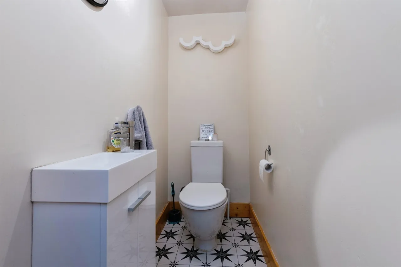 Bear Cross Avenue, Bournemouth, BH11, photo 14