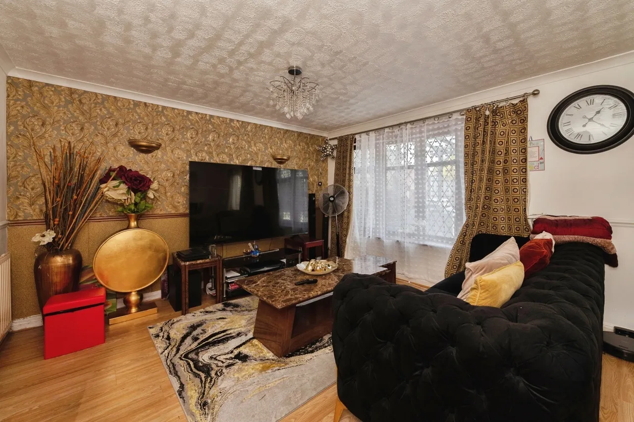 Rochester Way, BASILDON, Essex, SS14, photo 10