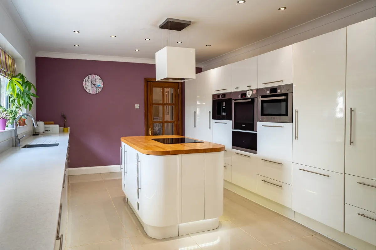 Saleway, Droitwich, WR9, photo 5