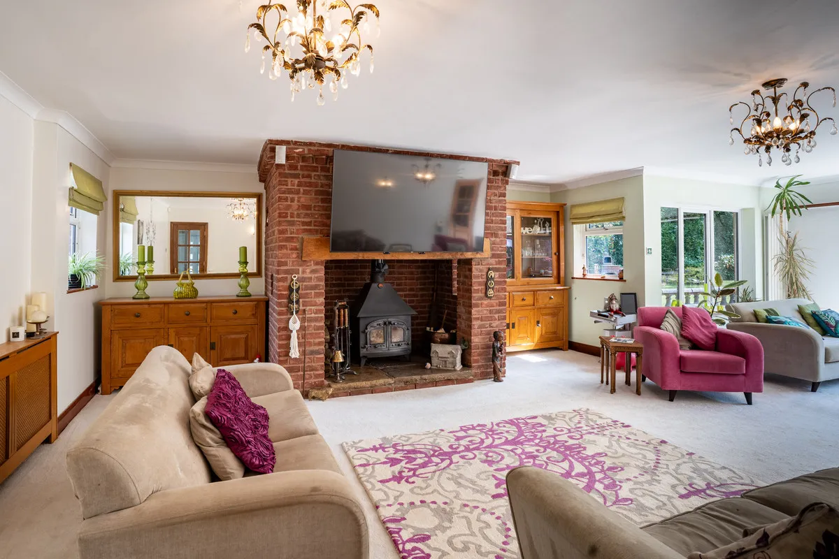 Saleway, Droitwich, WR9, photo 4