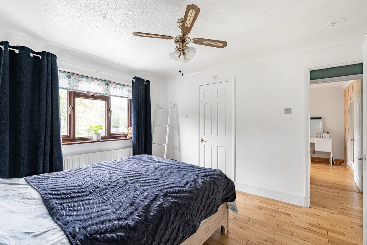 Ewins Close, Ash, GU12, photo 17