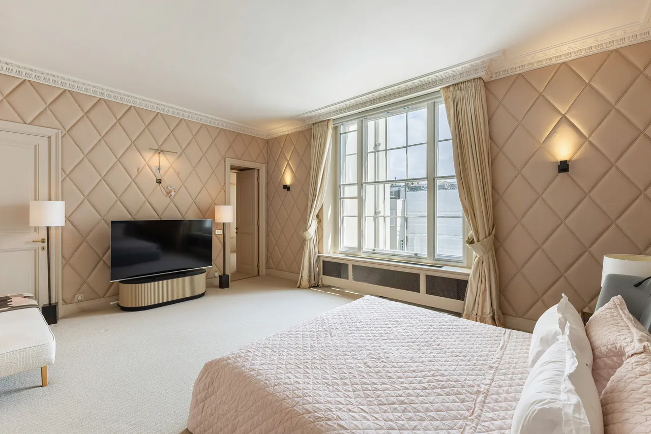 Chesham House, Chesham Place, Belgravia, London, photo 9