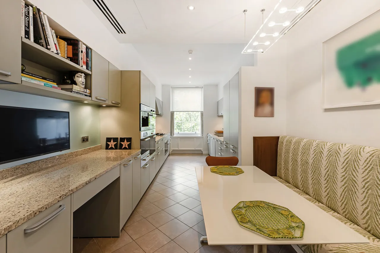 Chesham House, Chesham Place, Belgravia, London, photo 7