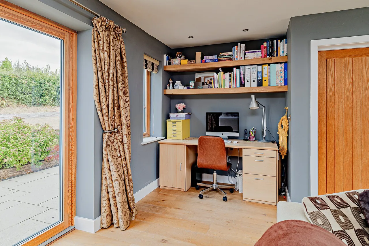 Ernley Drive, Montgomery, SY15, photo 7
