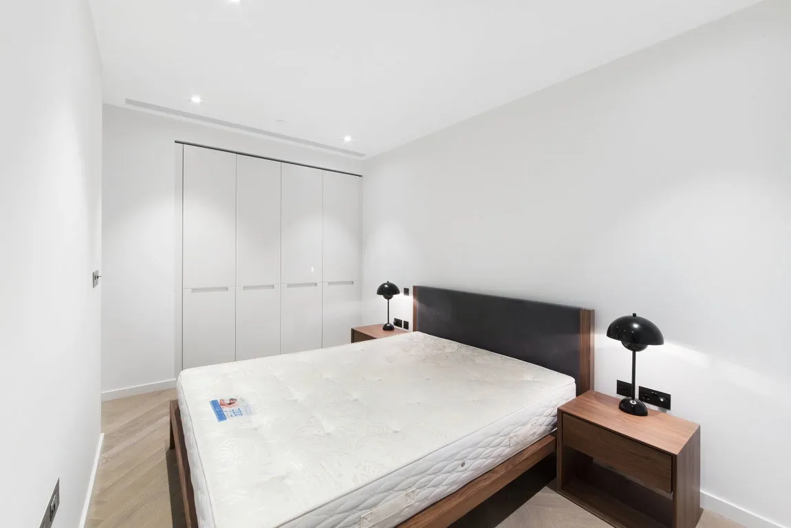 Circus Road West, London, SW11, photo 8