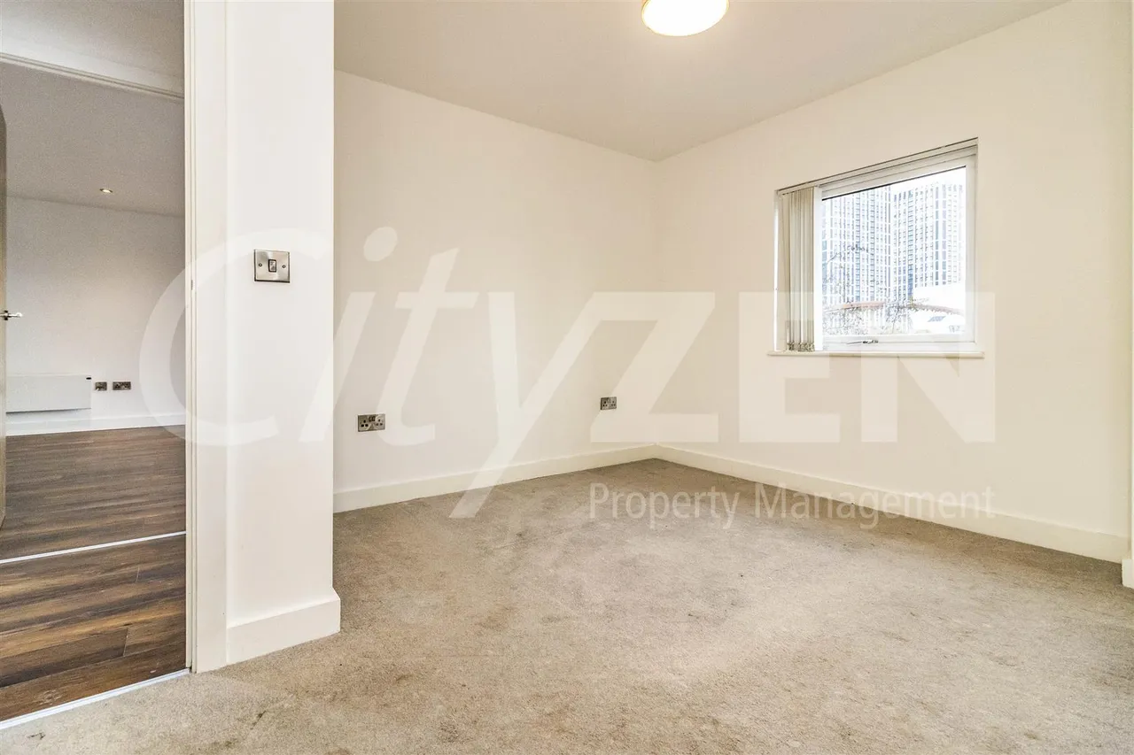 Ordsall Lane, Salford, M5, photo 4
