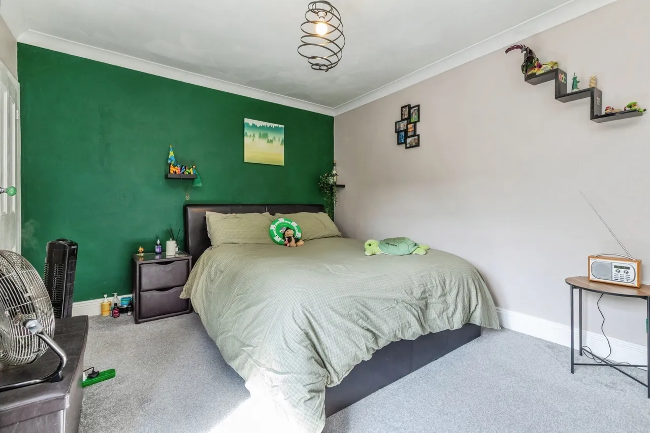 Burnt Oak Terrace, Gillingham, ME7, photo 9