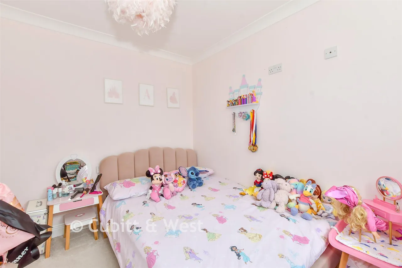 Goldcrest Close, Horndean, PO8, photo 7
