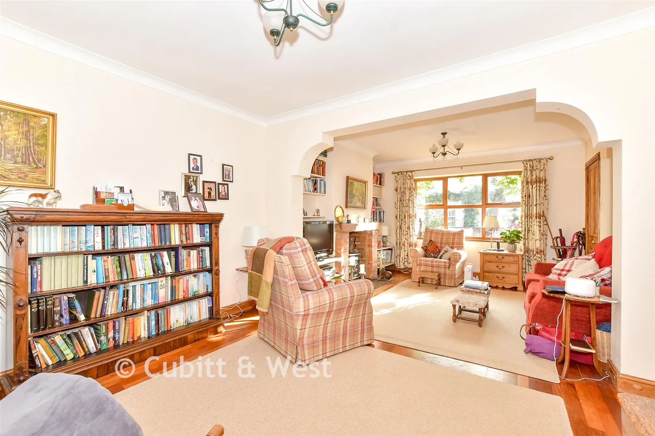 North Street, Westbourne, PO10, photo 5