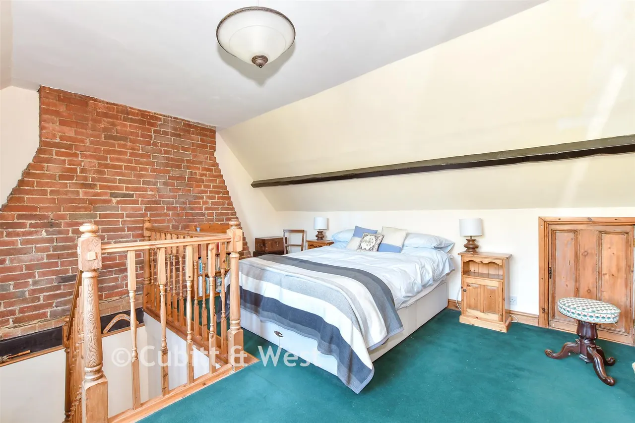 North Street, Westbourne, PO10, photo 9