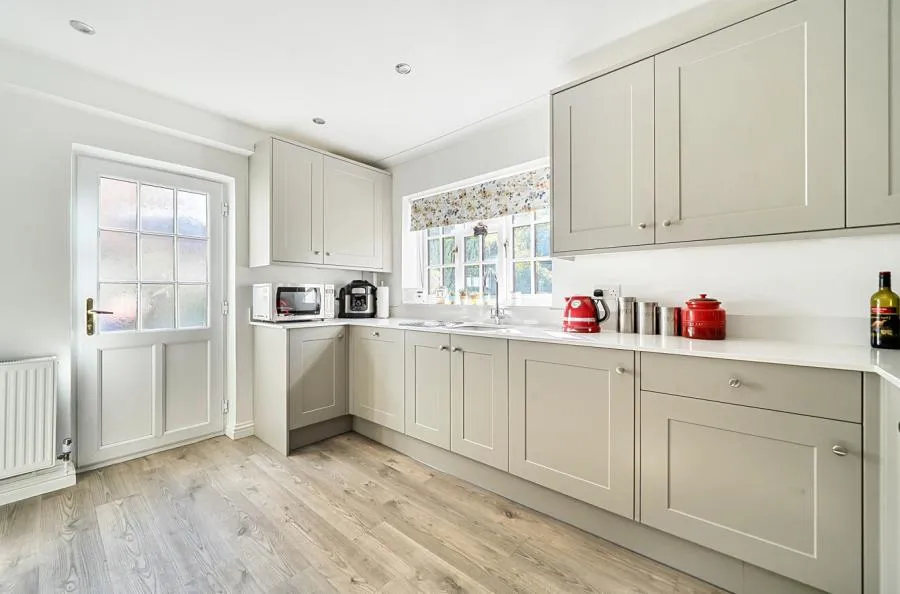 Finchampstead Road, Finchampstead, RG40, photo 15