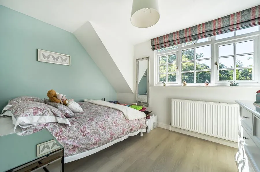 Finchampstead Road, Finchampstead, RG40, photo 23