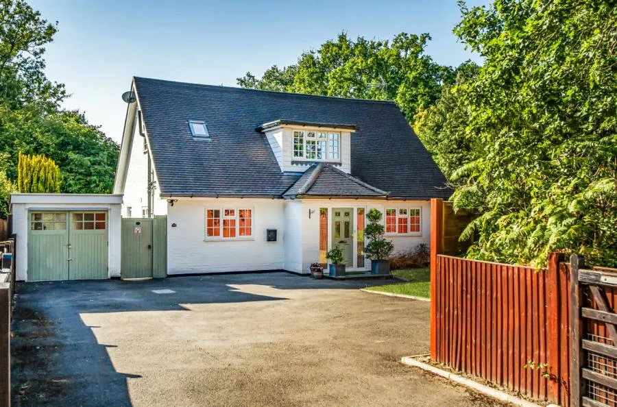 3 bed house for sale, Finchampstead Road, Finchampstead, RG40