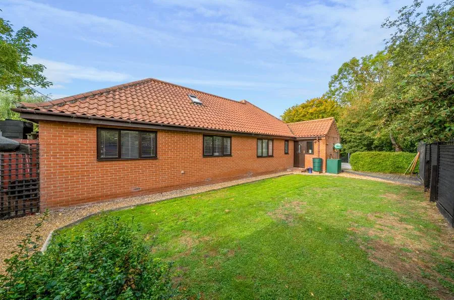 Greenways Close, Flordon, NR15, photo 20