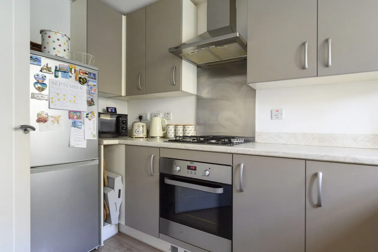 Brays Avenue, Tetbury, GL8, photo 4