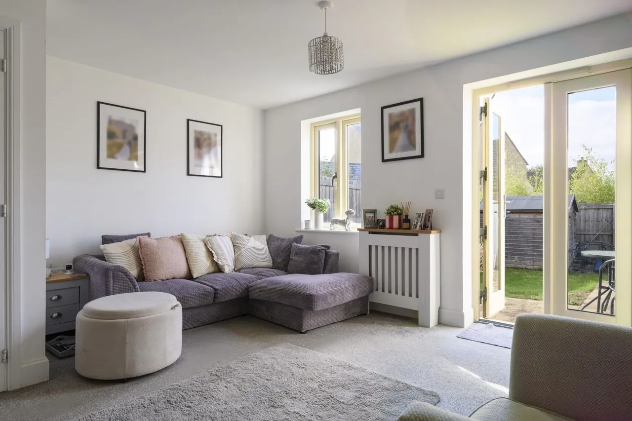 Brays Avenue, Tetbury, GL8, photo 2