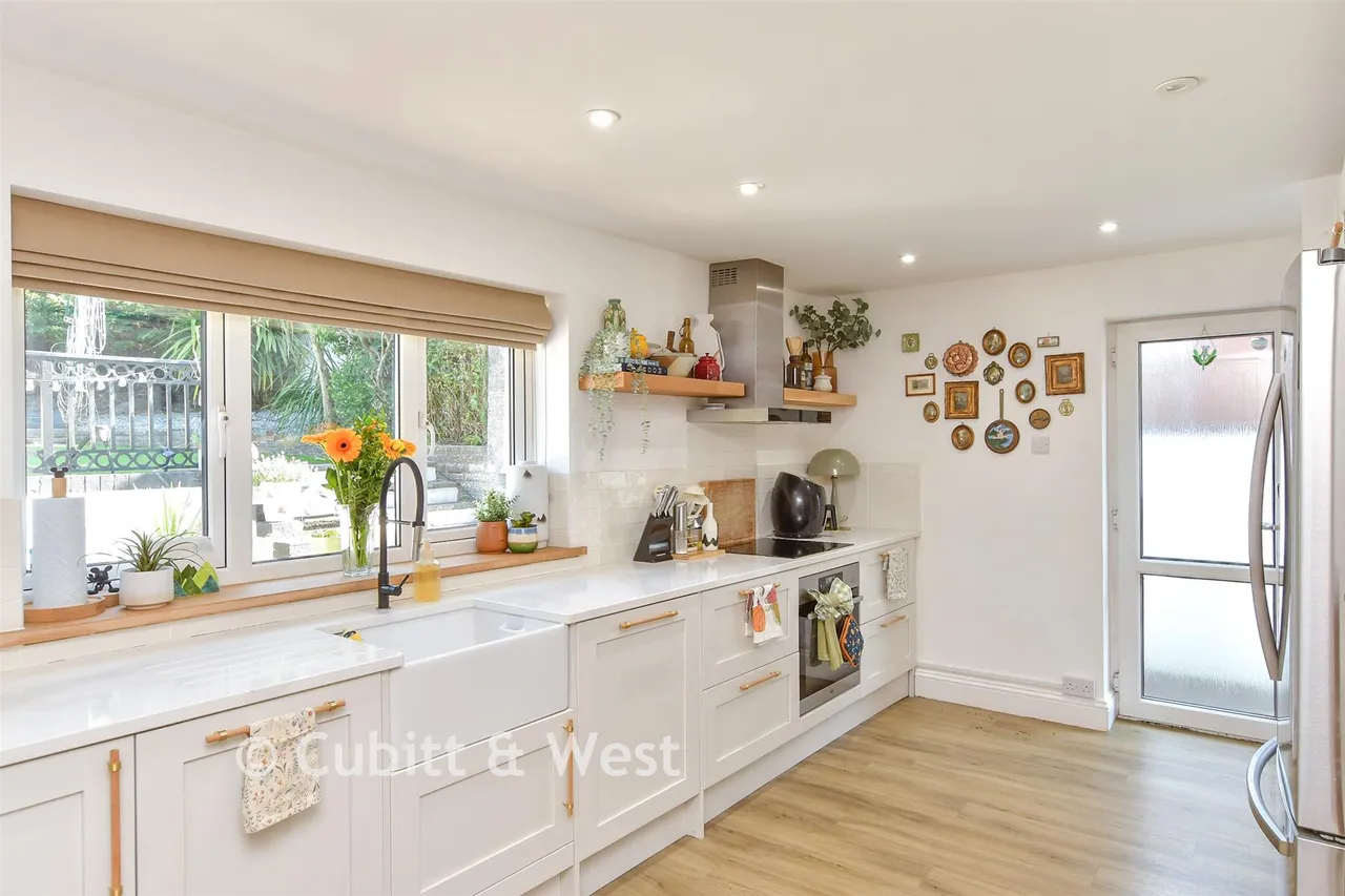 Balsdean Road, Woodingdean, BN2, photo 6