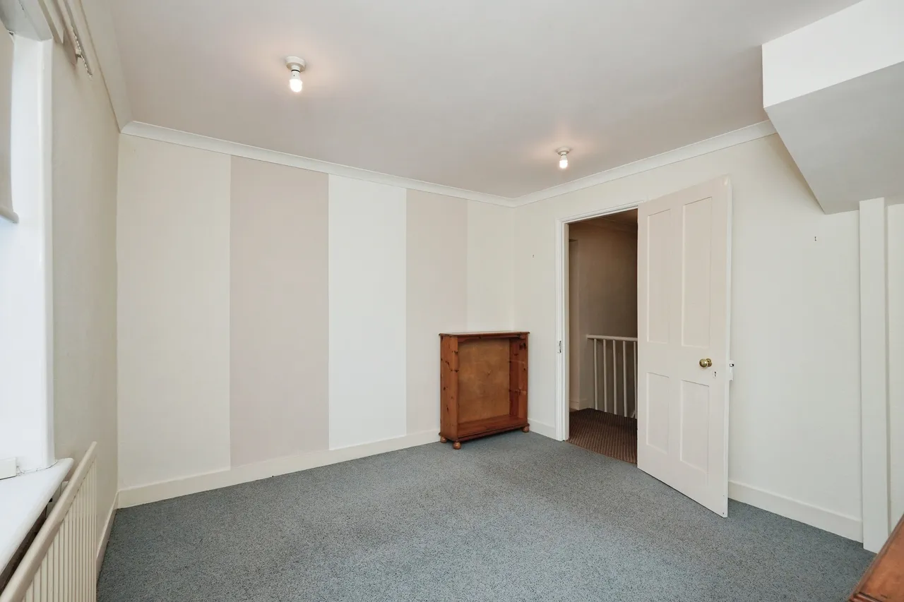Deal Road, Swingate, Dover, Kent, CT15, photo 8