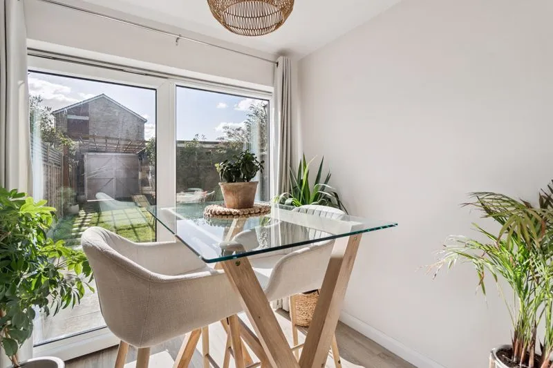 Spring Gardens, Marlow SL7 3HS, photo 6